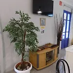 Hotel Maruja *