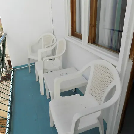 Maruja Szálloda *