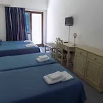 Maruja *
