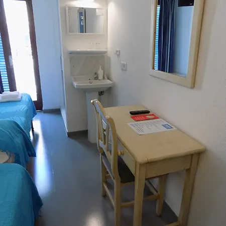 Hotel Maruja