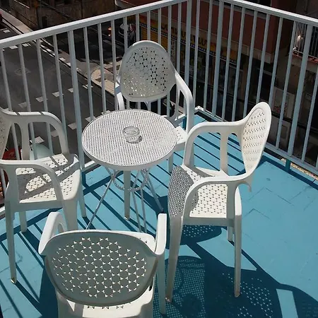 Maruja إل أرينال