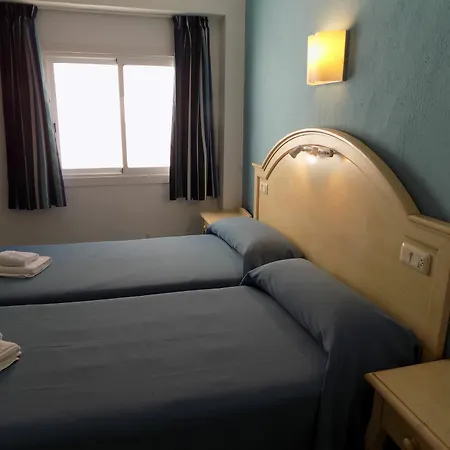 Hotel Maruja