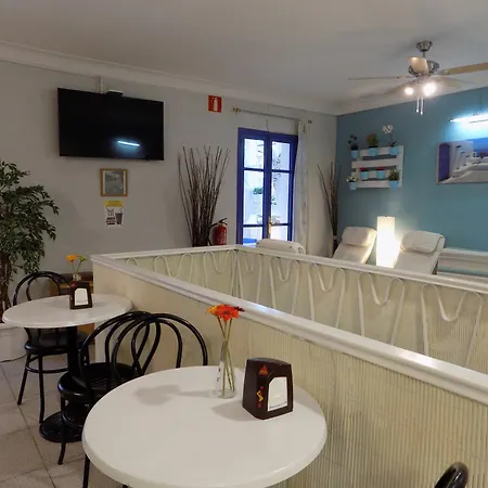 Maruja Hotel *